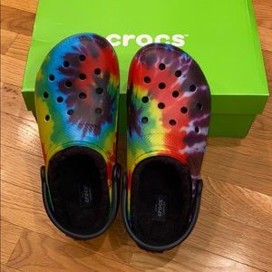 Classic lined tie dye CROCS